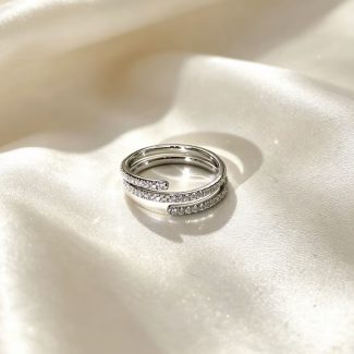 Modern Twisted Spiral Sparkling CZ Silver Open‑End Promise Ring